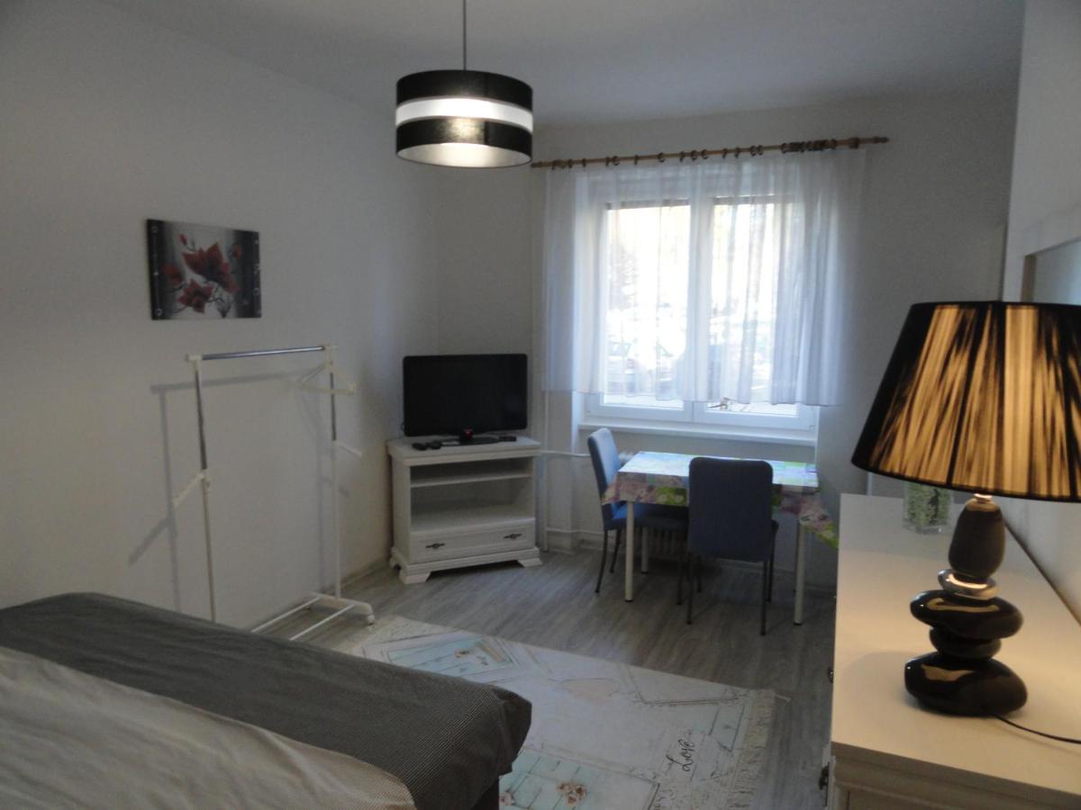 Apartman Sluka Jilemnice Buitenkant foto