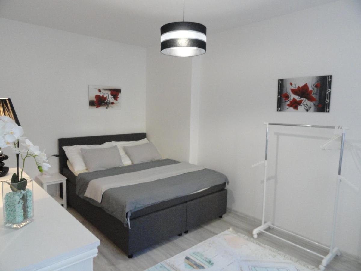 Apartman Sluka Jilemnice Buitenkant foto